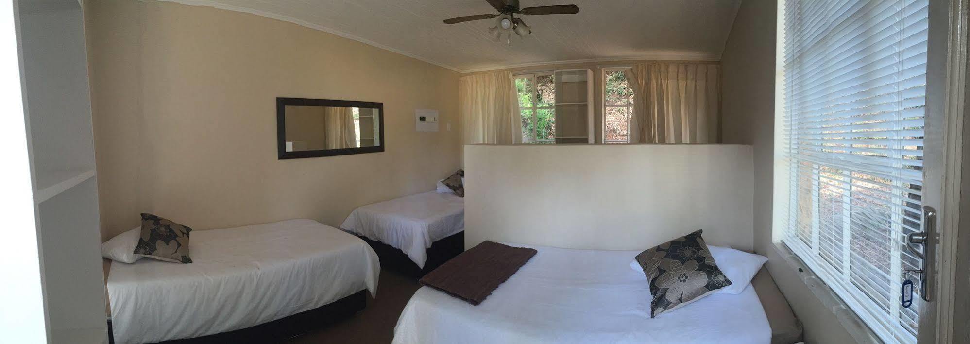 Rain Forest Boutique Camp Krugersdorp Luaran gambar