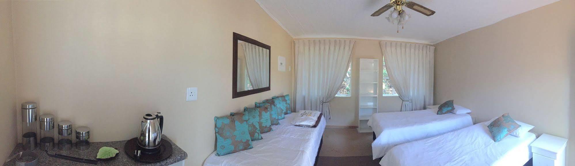 Rain Forest Boutique Camp Krugersdorp Luaran gambar