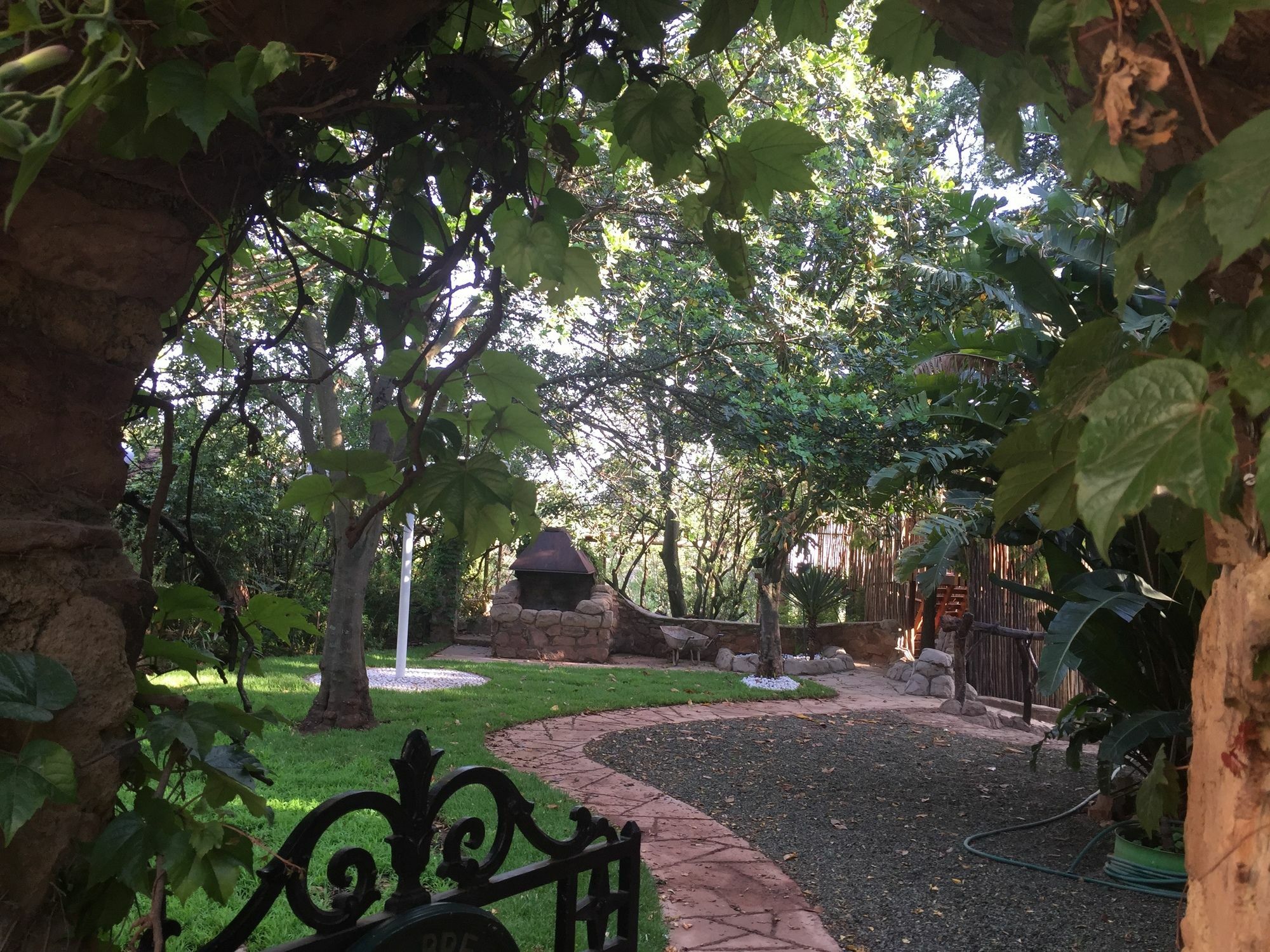 Rain Forest Boutique Camp Krugersdorp Luaran gambar